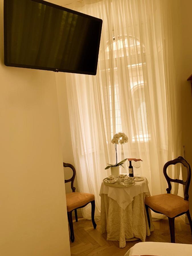 La Belle Coquette Bed & Breakfast Como Exterior photo